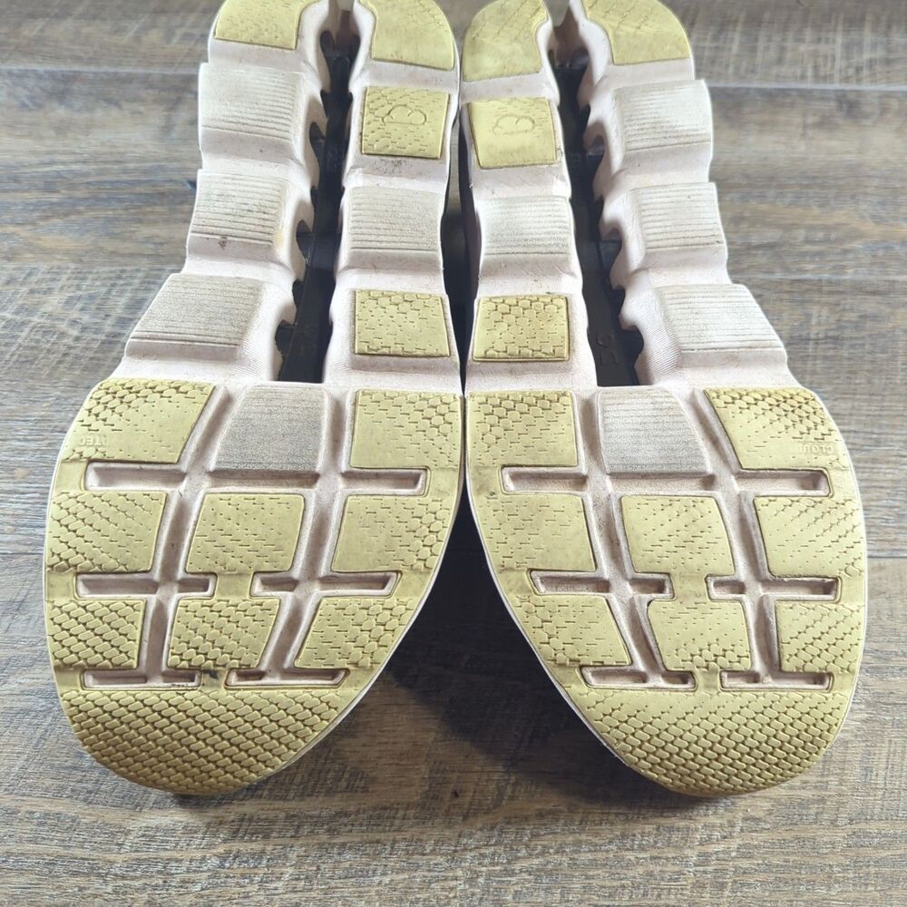 On Cloudstratus Womens Size 10 Running Shoes Sneakers 39.98658 On Cloud - Picture 16 of 16
